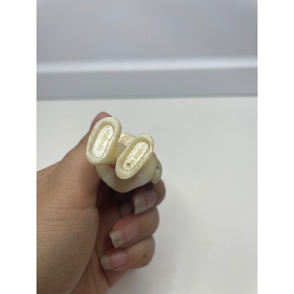 2 VTG HARD PLASTIC XMAS GIRL PIXIE ELF 2.5” FIGURINES WREATH GIFT HONG KONG - Picture 5 of 5